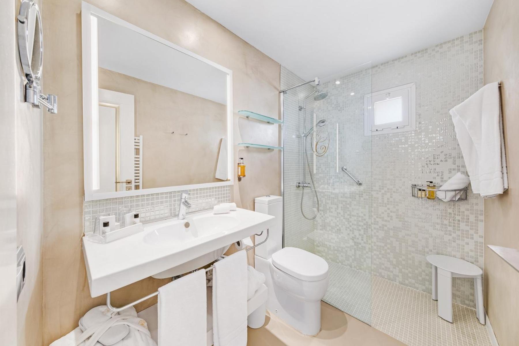Boutiquehotel El Coto Colonia de Sant Jordi Luaran gambar